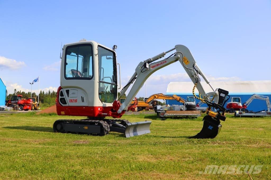Takeuchi TB216 Mini kotrók < 7t