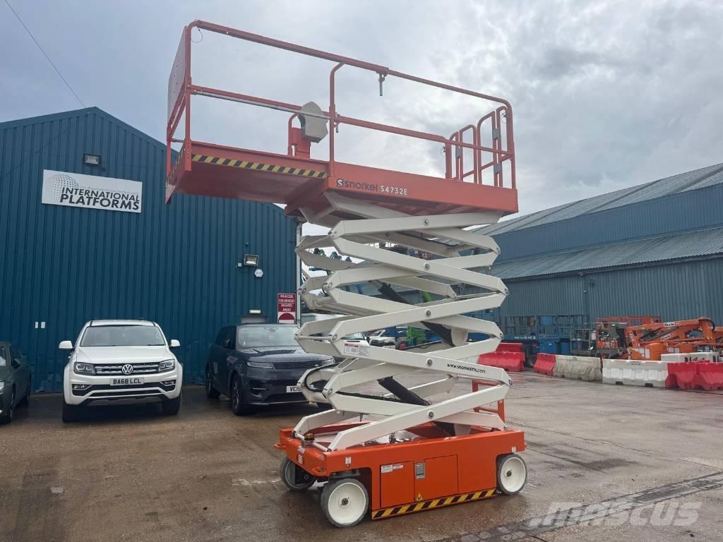 Snorkel S 4732 E Ollós emelők