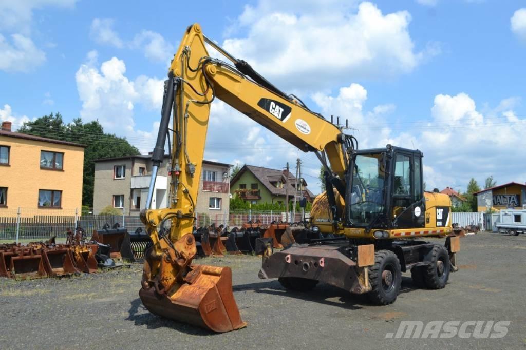 CAT M 315 D Gumikerekes kotrók