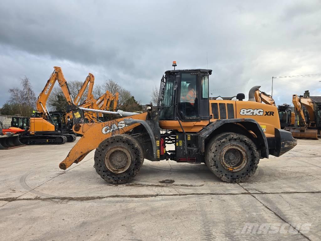 CASE 821 G Evolution Gumikerekes homlokrakodók