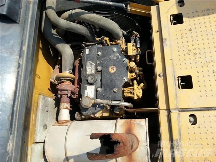 CAT 315 D Lánctalpas kotrók