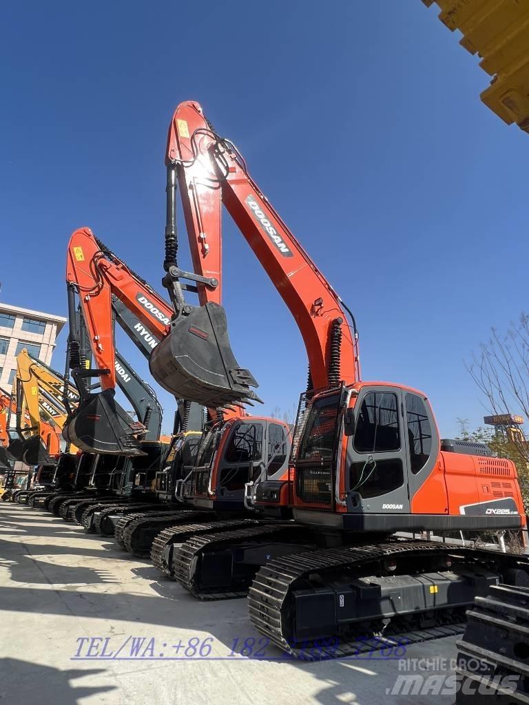 Doosan DX225 Lánctalpas kotrók