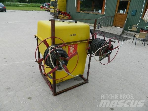  H-610 600 Vontatott trágyaszórók