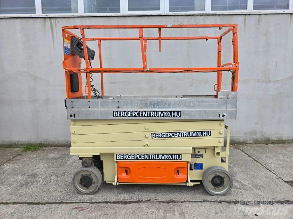 JLG 2630 ES Ollós emelők