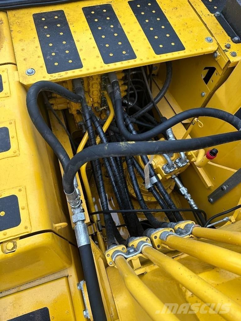 Komatsu PC 200-8 Lánctalpas kotrók