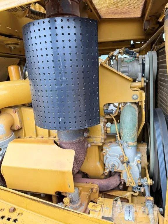 CAT D7R lánctalpas dózerek