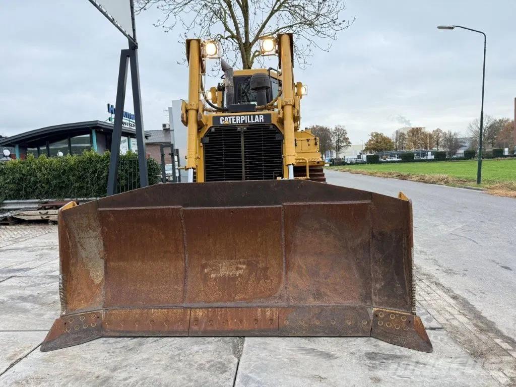 CAT D7R lánctalpas dózerek