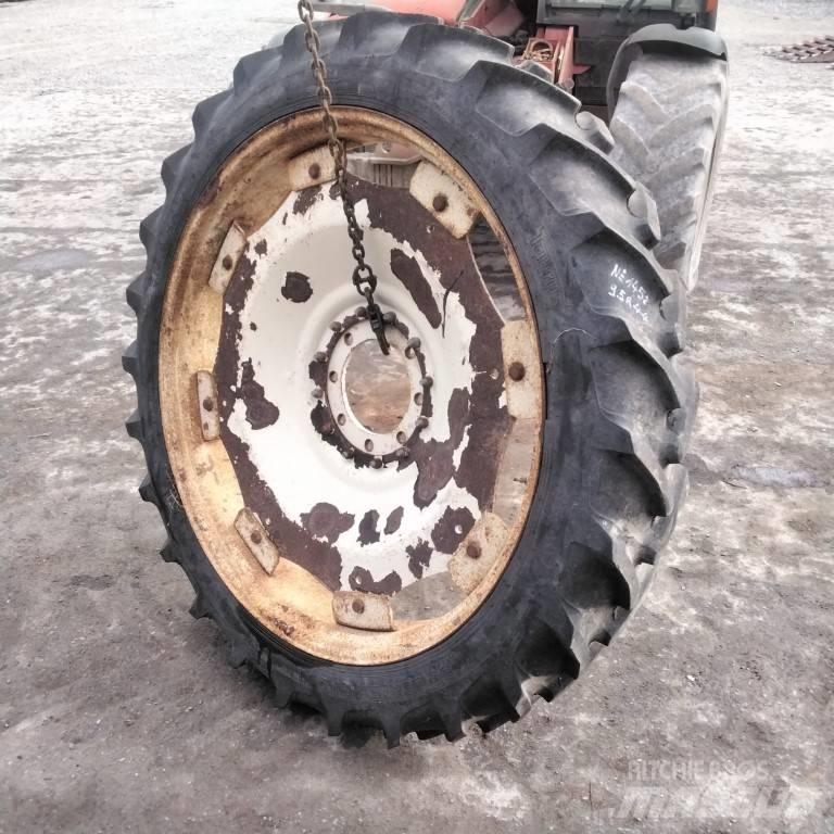Taurus 9.5R44 Gumiabroncsok, kerekek és felnik
