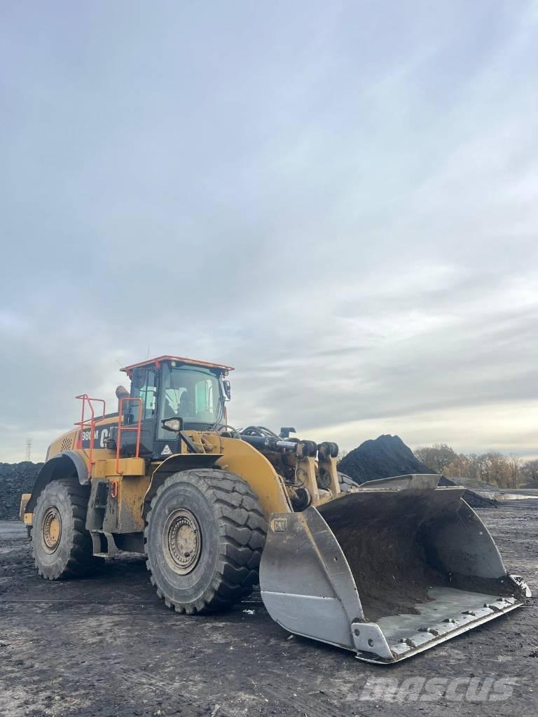 CAT 980 Gumikerekes homlokrakodók