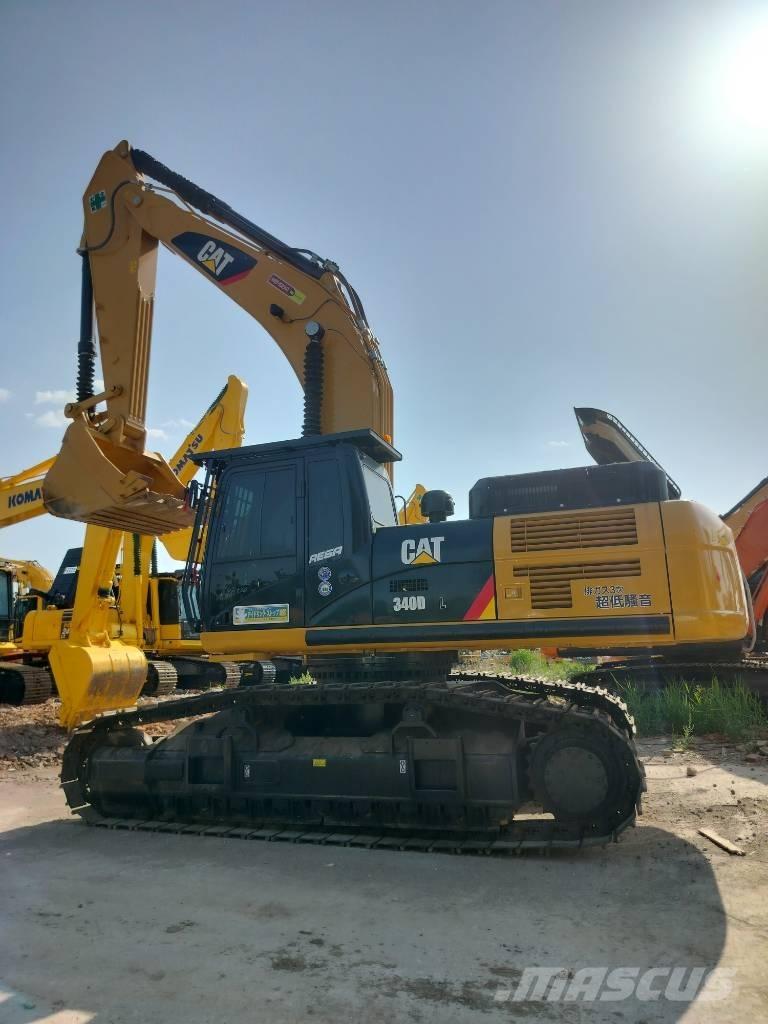 CAT 340 Lánctalpas kotrók