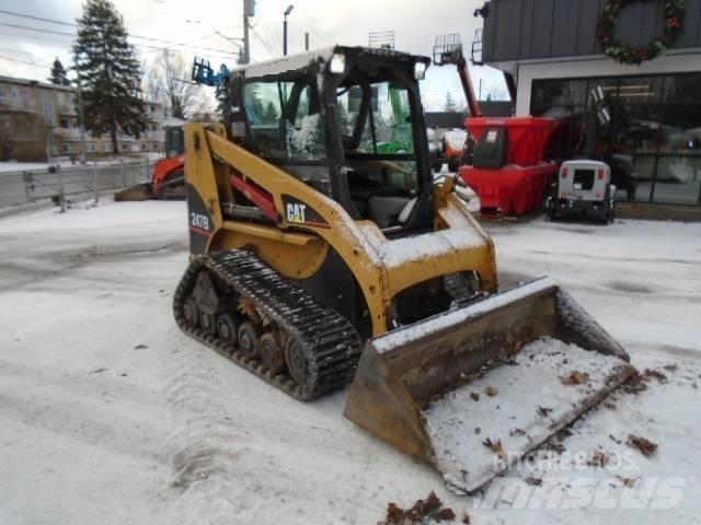 CAT 247 B Kompaktrakodók