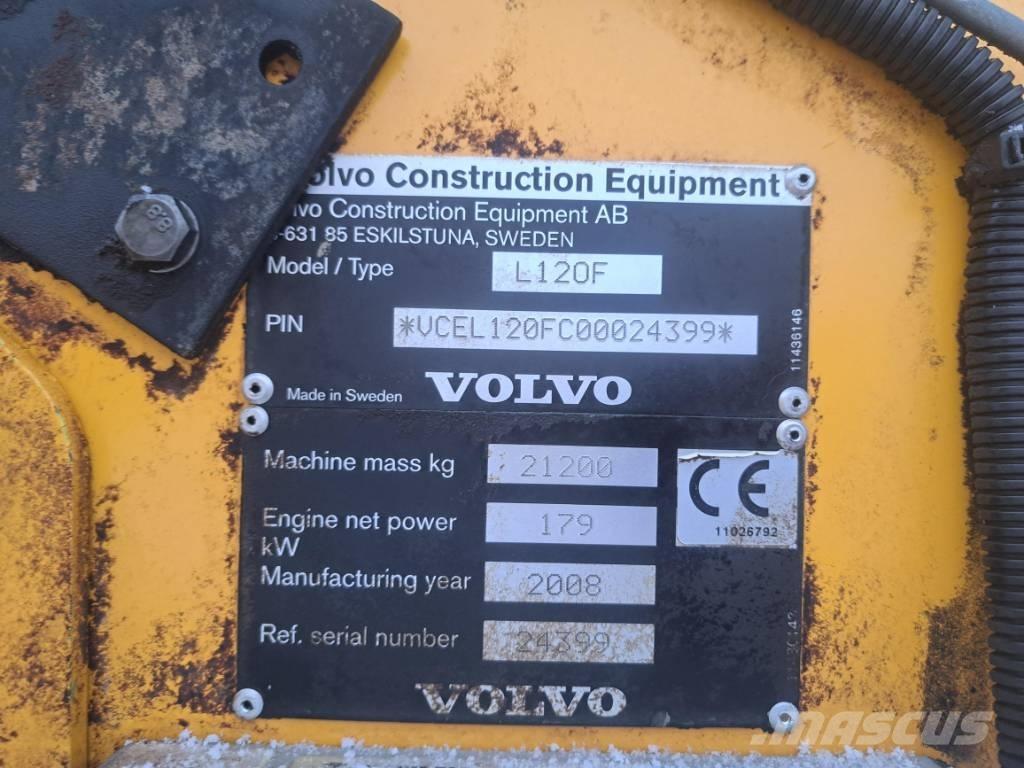 Volvo L 120 F Gumikerekes homlokrakodók