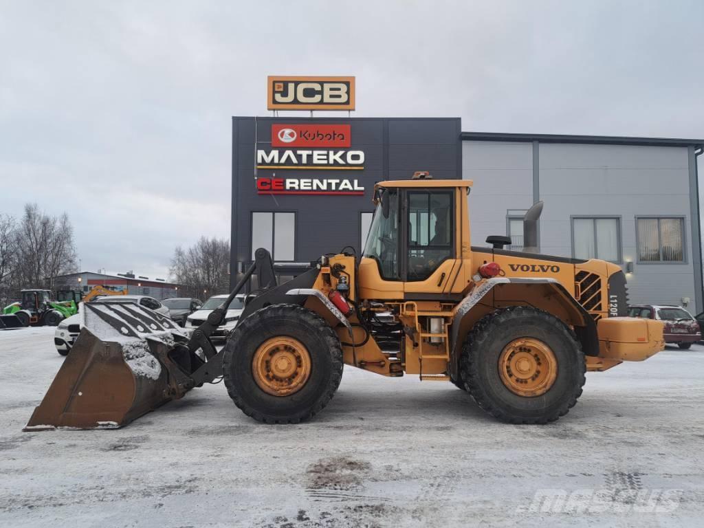 Volvo L 120 F Gumikerekes homlokrakodók