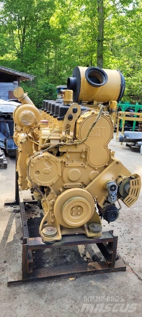 CAT 740 B Csuklósdömperek