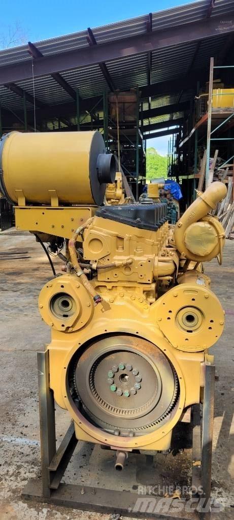 CAT 740 B Csuklósdömperek