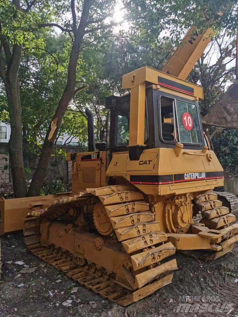 CAT D 4 H lánctalpas dózerek