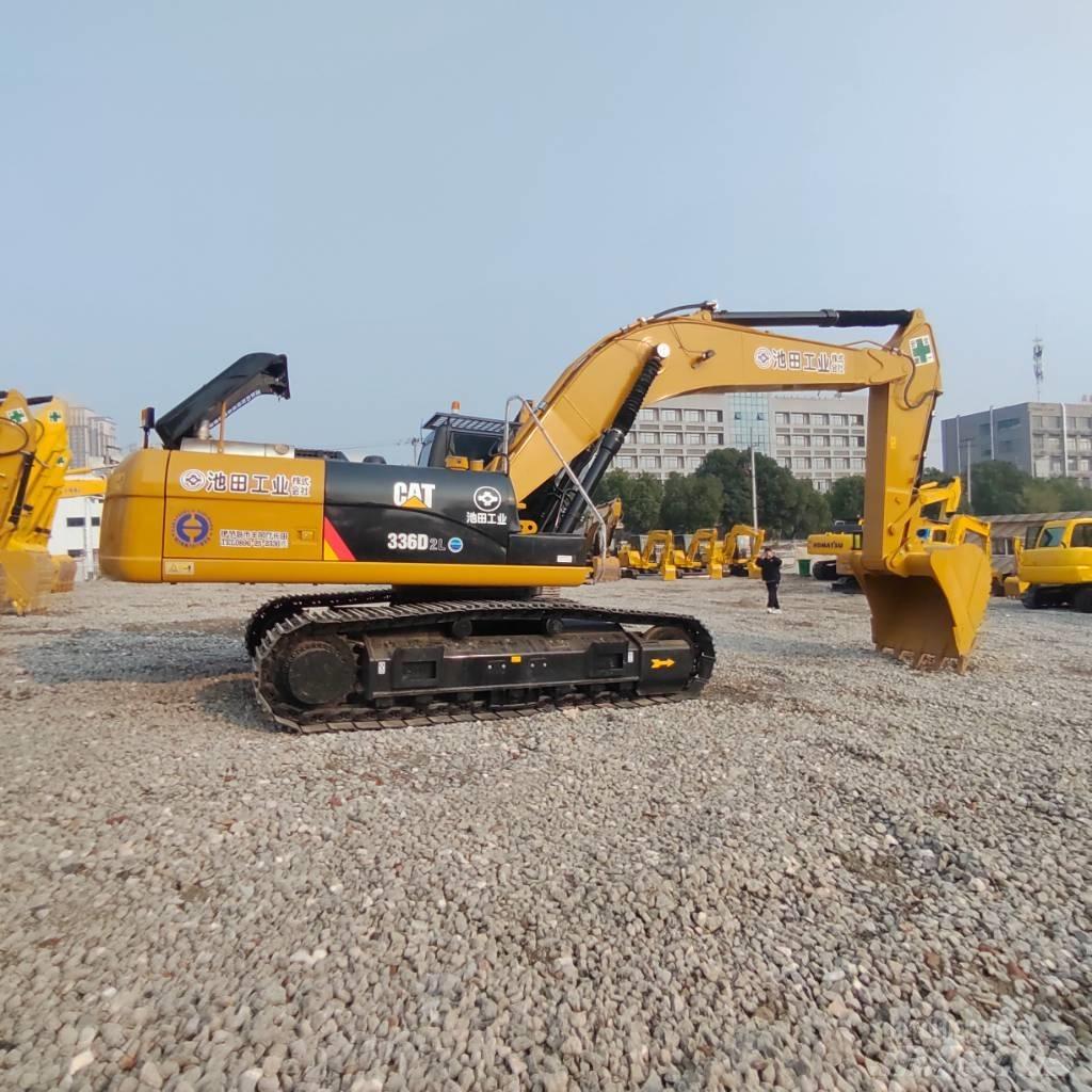 CAT 336 D2 Lánctalpas kotrók