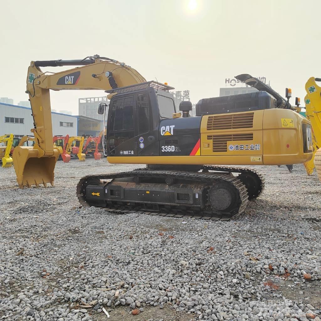 CAT 336 D2 Lánctalpas kotrók