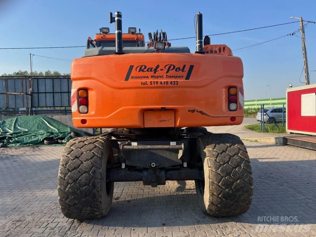 Doosan DX 160 W-3 Gumikerekes kotrók
