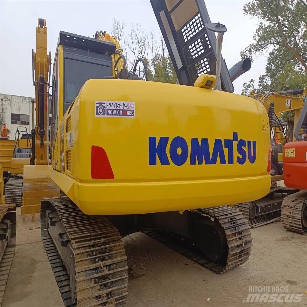Komatsu PC 220 Lánctalpas kotrók
