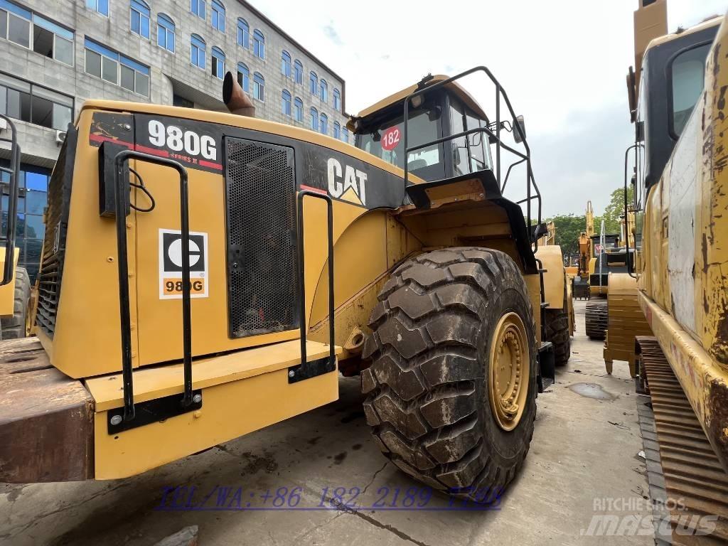 CAT 980G Gumikerekes homlokrakodók