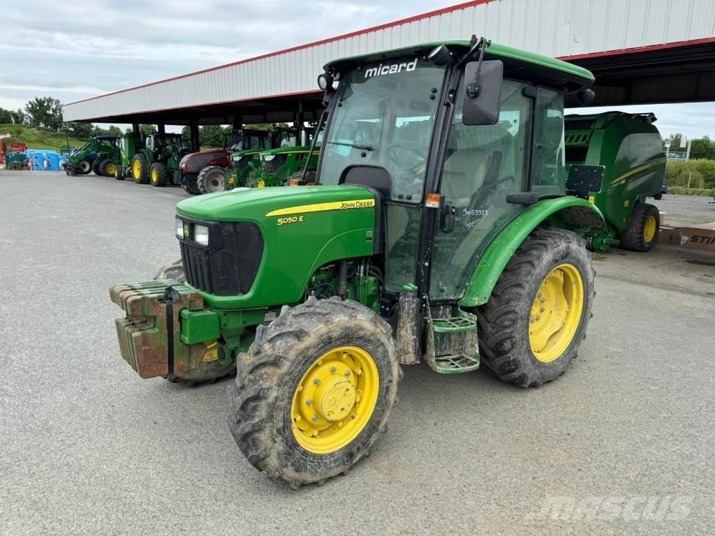 John Deere 5050E Traktorok