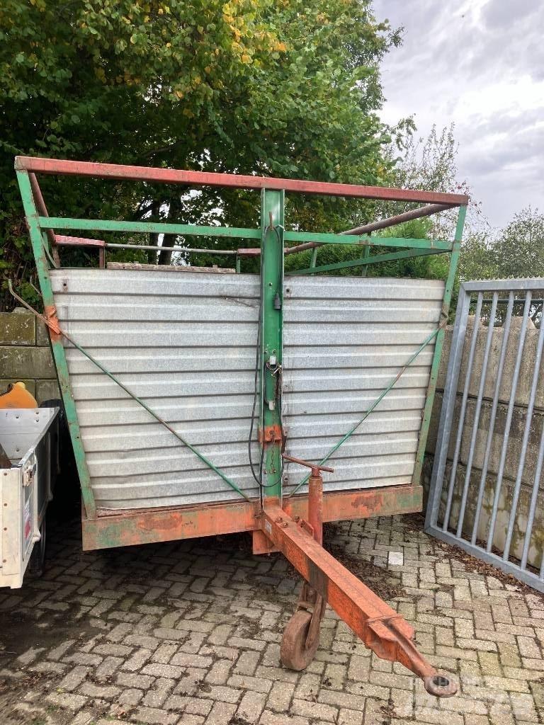 Veewagen  Állatszállító pótkocsik