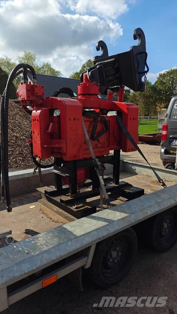 Müller 70/55 Vibrátoros cölöpverő