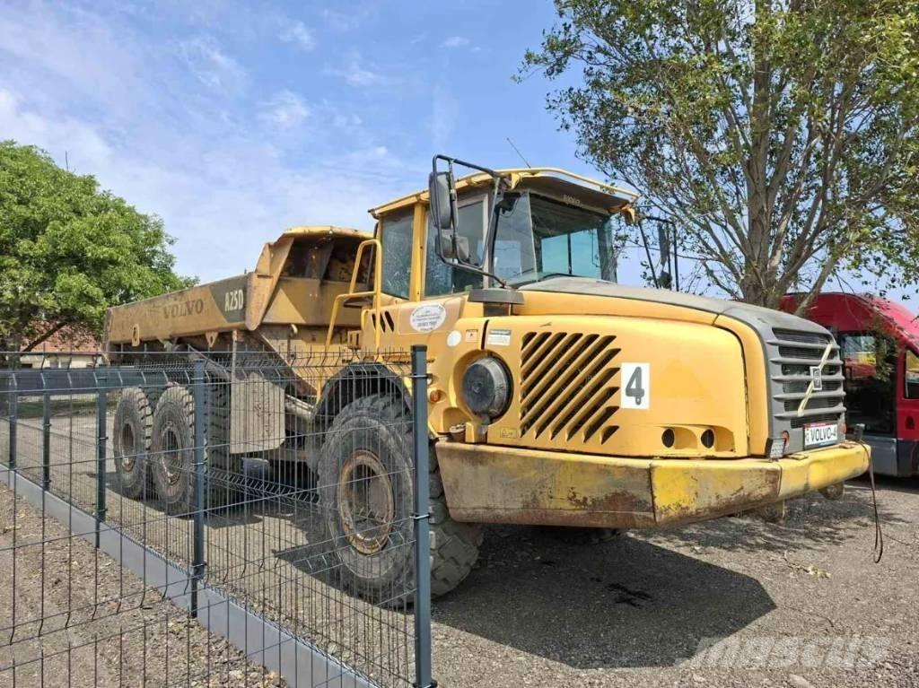 Volvo A 25 D Csuklósdömperek