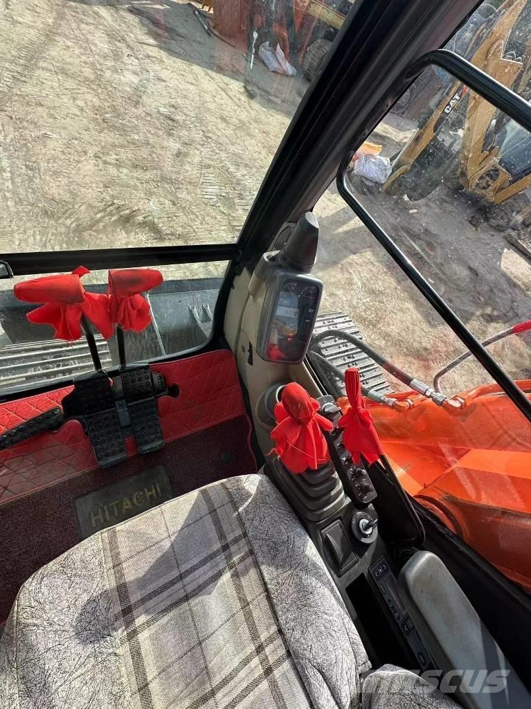 Hitachi ZX 70 Lánctalpas kotrók