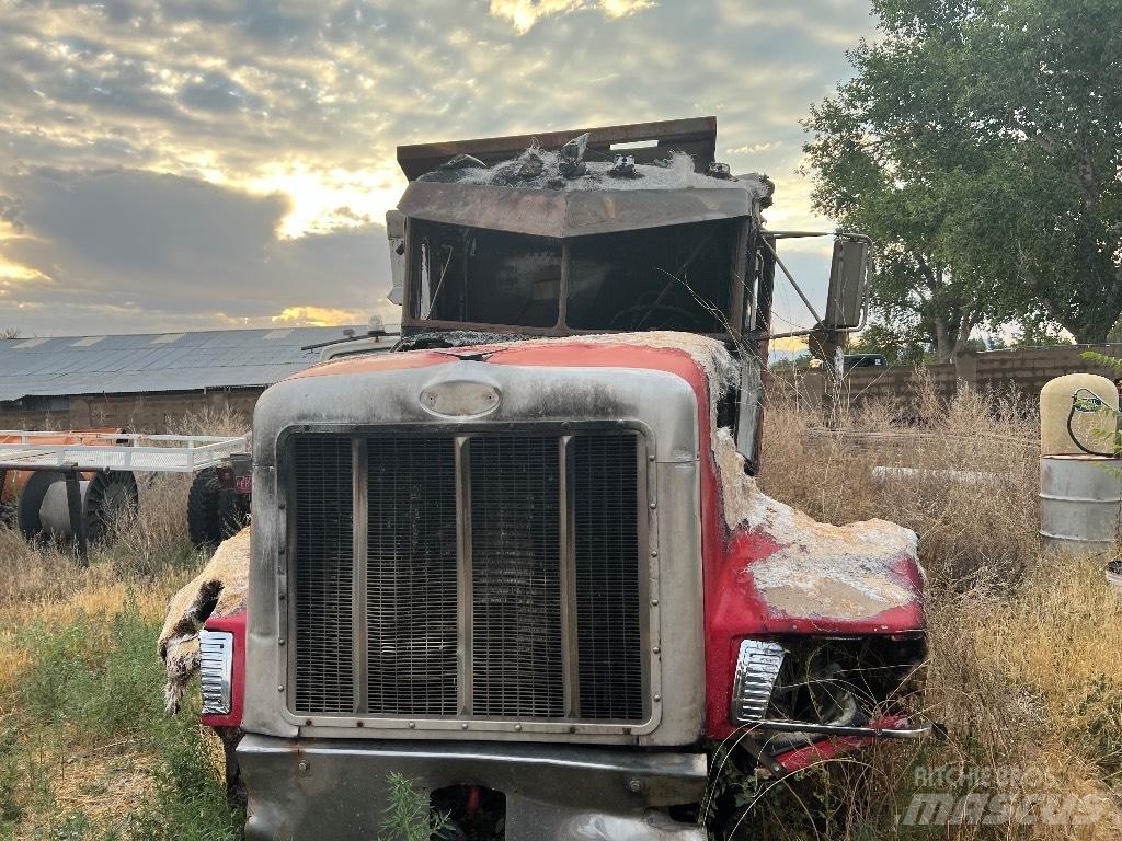 Peterbilt 377 Billenő teherautók