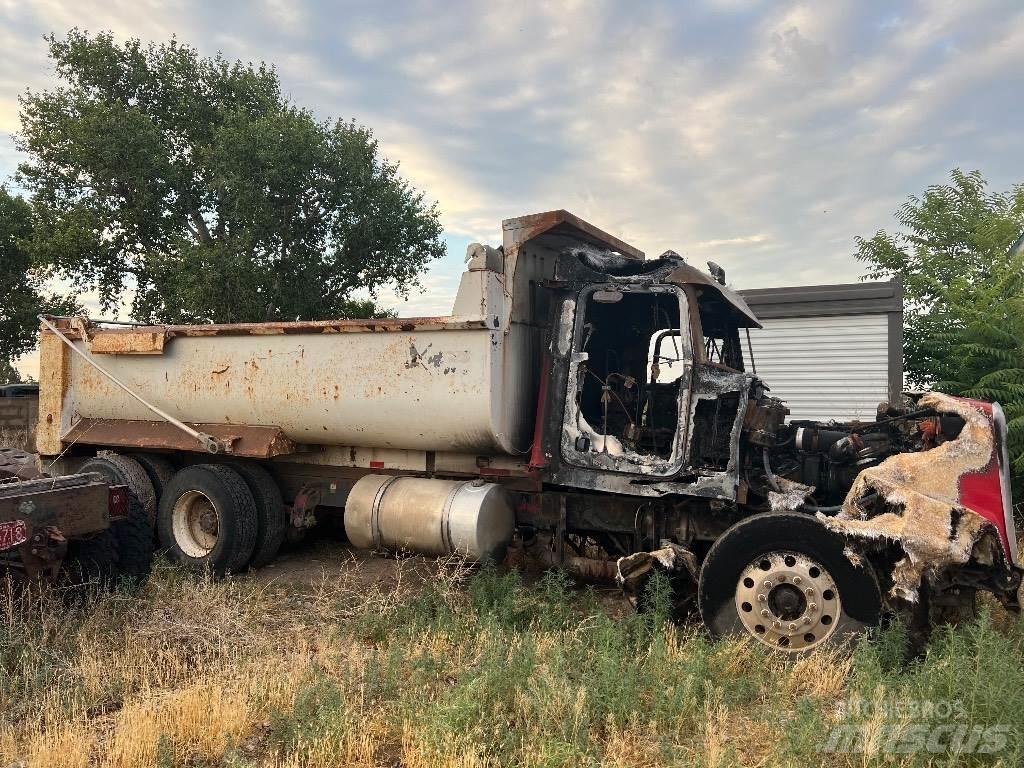 Peterbilt 377 Billenő teherautók