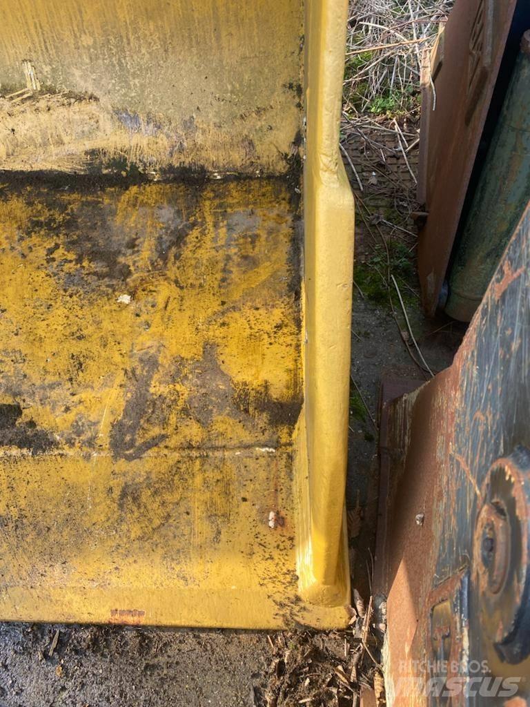 CAT 972 Kanalak