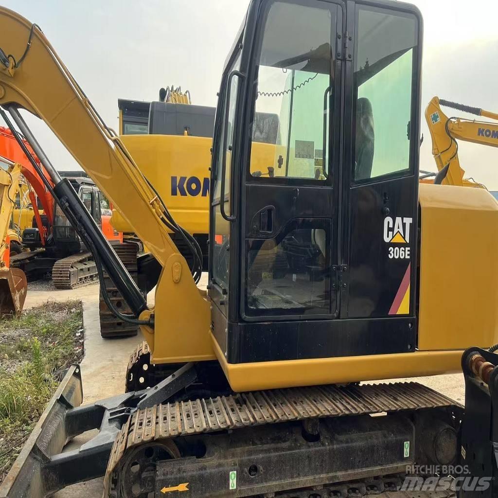 CAT 306 E Mini kotrók < 7t