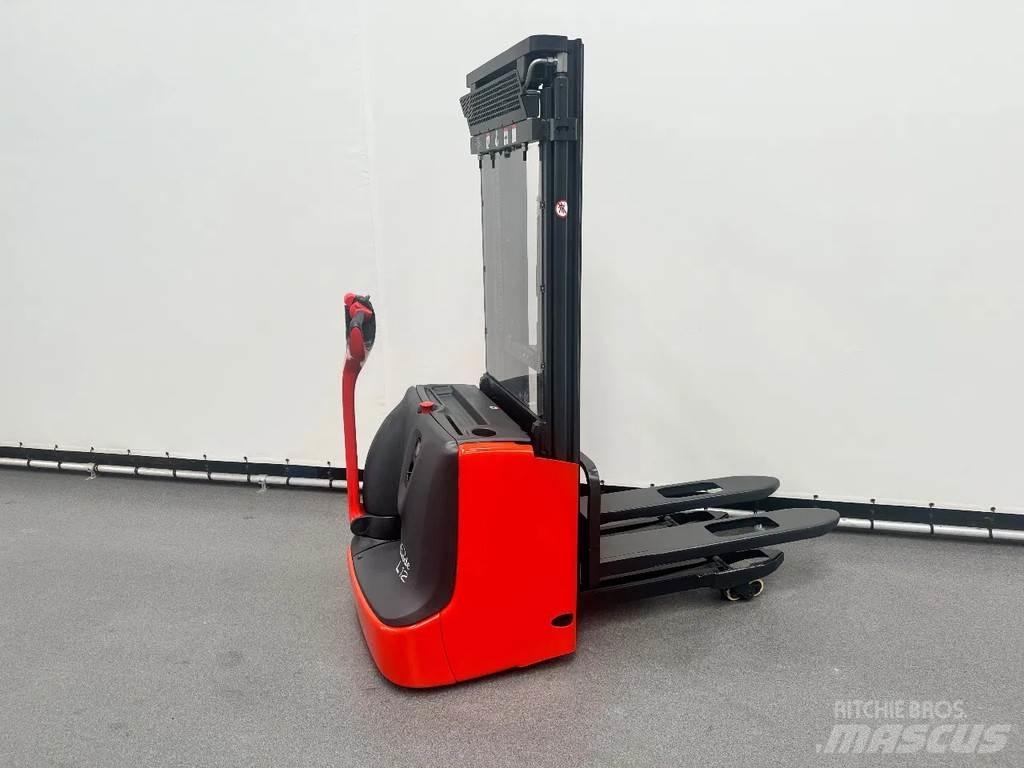 Linde L 12 l Gyalogkíséretű targonca