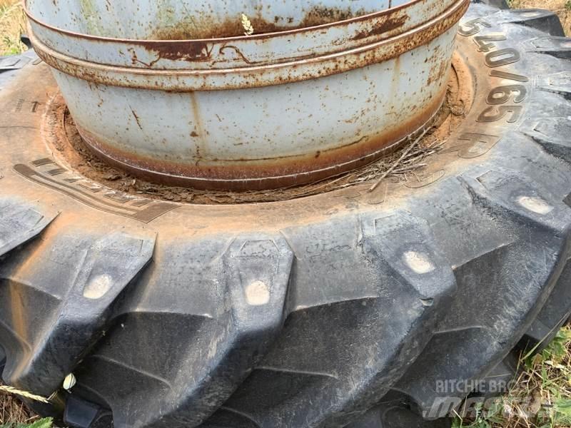 Pirelli 540/65R34 Egyéb mezőgazdasági gépek