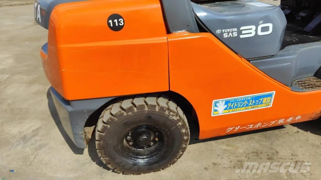 Toyota FD30 Dízel targoncák