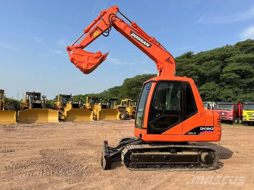Doosan DH 80 Lánctalpas kotrók