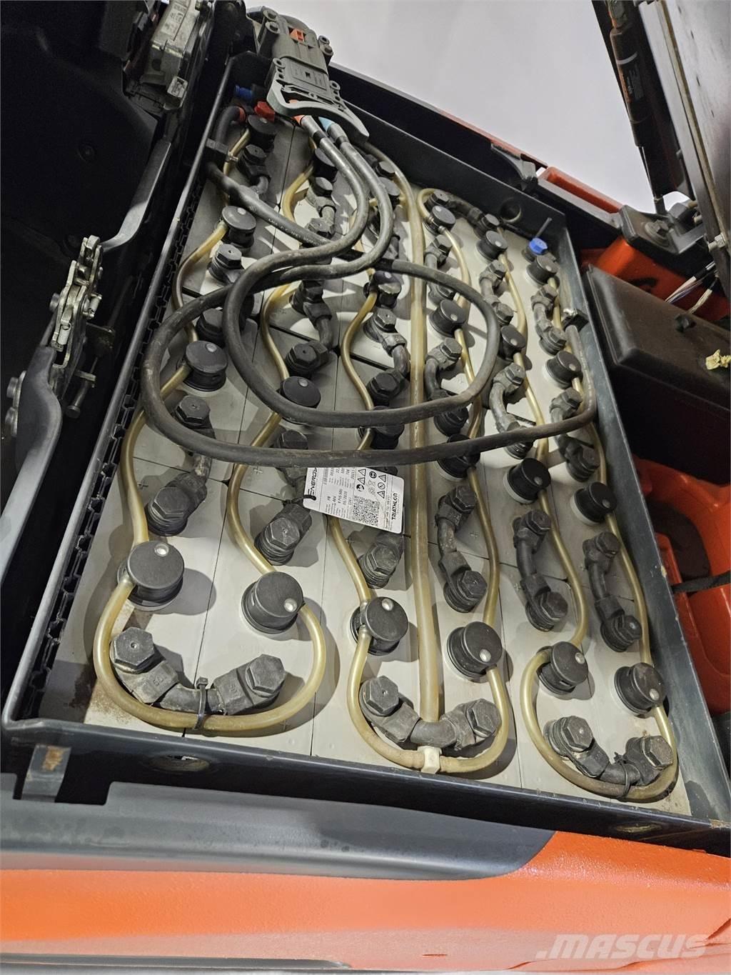 Linde E14 Elektromos targoncák