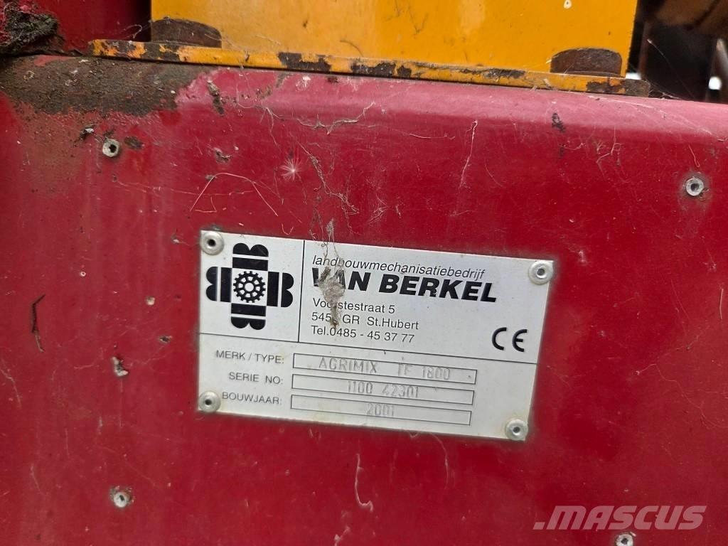  Agrimix TF1800 Takarmánykeverők