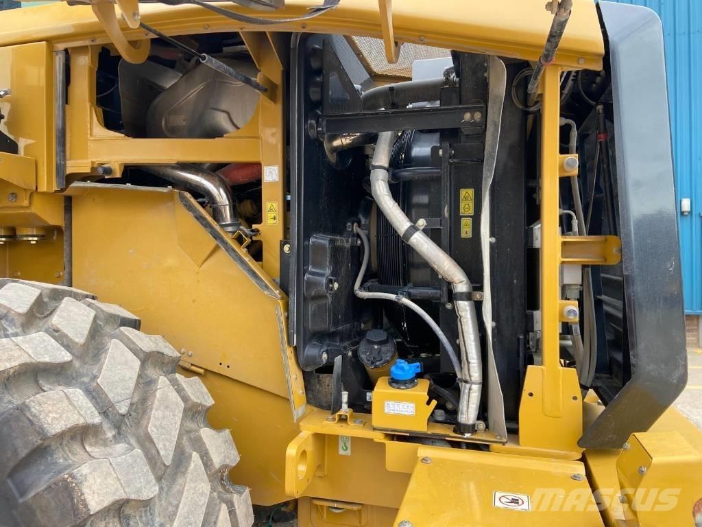 CAT 950GC Gumikerekes homlokrakodók