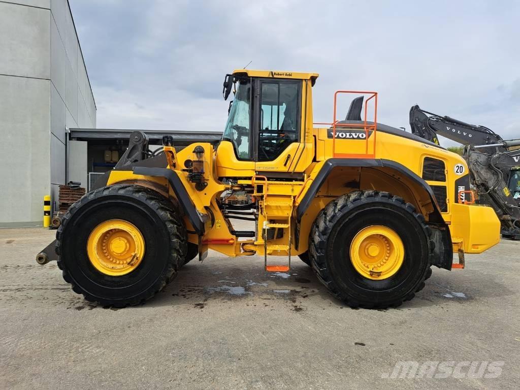 Volvo L220H Gumikerekes homlokrakodók