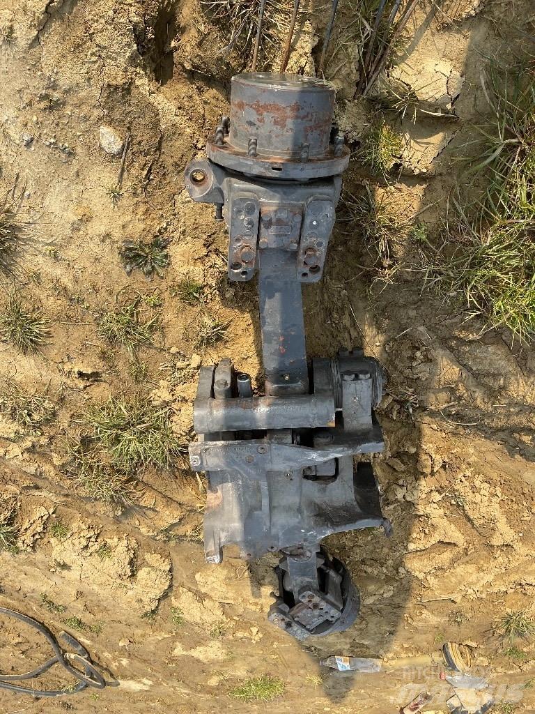 Fendt 515 Gumiabroncsok, kerekek és felnik
