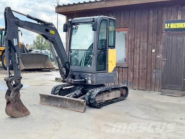 Volvo ECR 25 D Mini kotrók < 7t