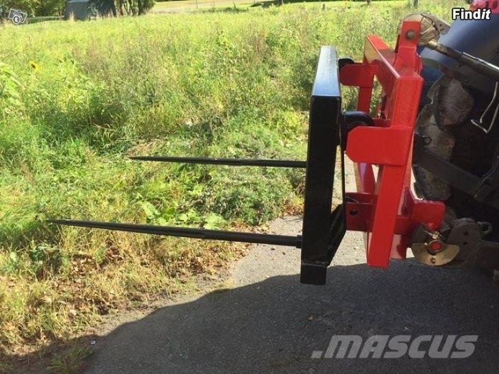 ProBoss 3520 Istuin Lánctalpas kotrók