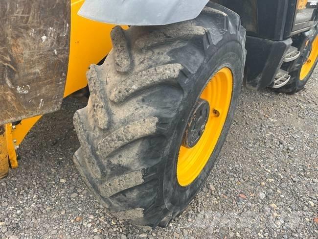 JCB 540-140 Teleszkópos rakodók