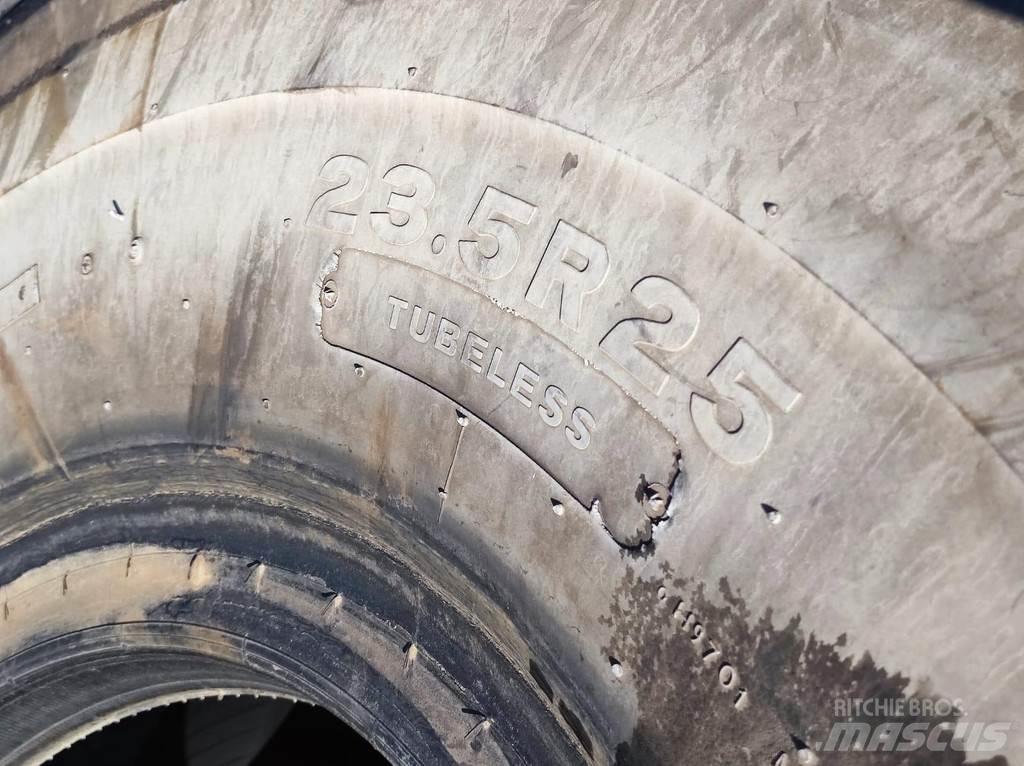 23.5 R25 TYERS Gumiabroncsok, kerekek és felnik
