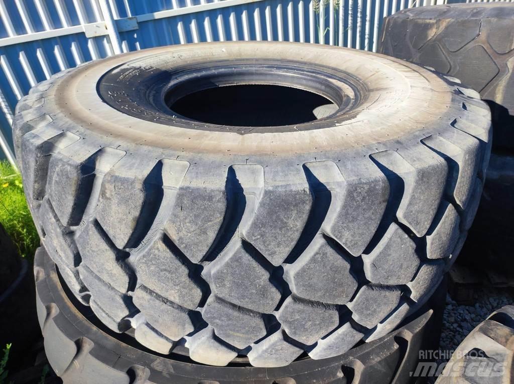  23.5 R25 TYERS Gumiabroncsok, kerekek és felnik