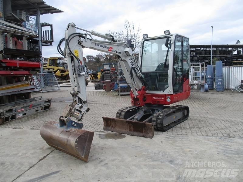 Takeuchi TB 230 Mini kotrók < 7t