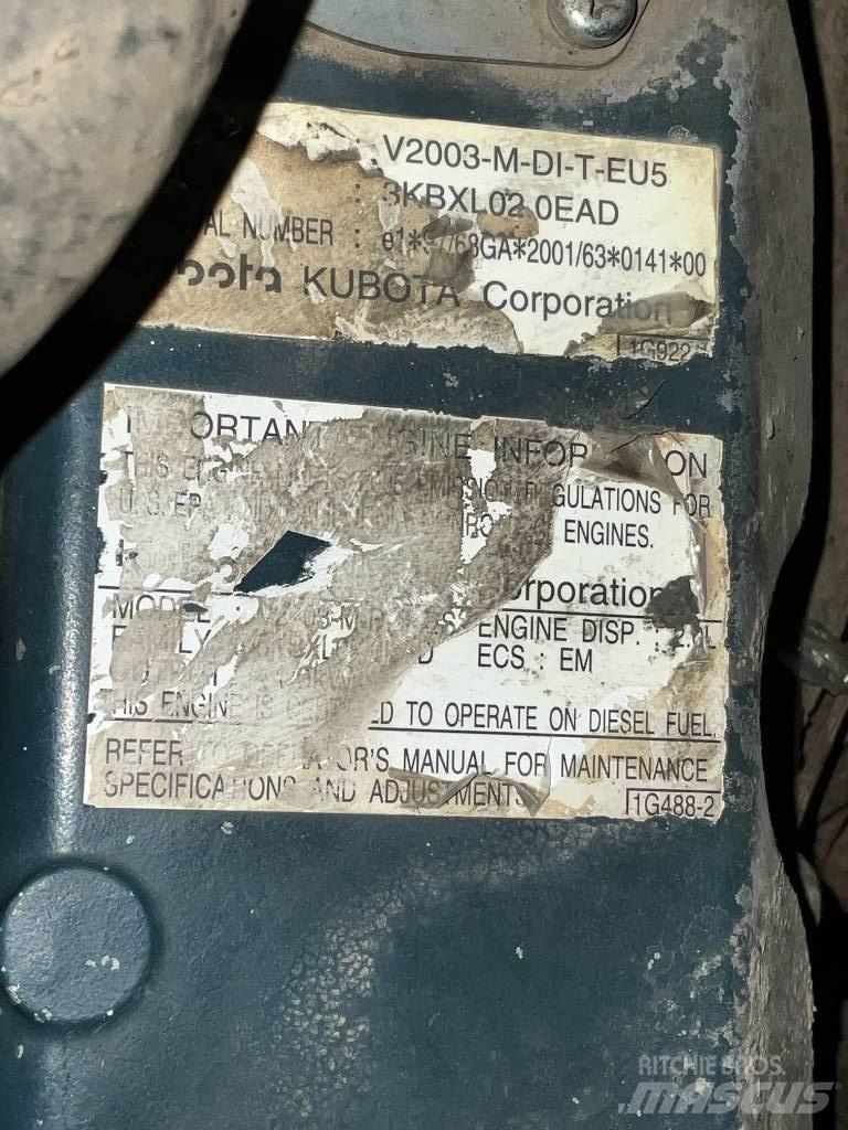 Bobcat 341 G Mini kotrók < 7t